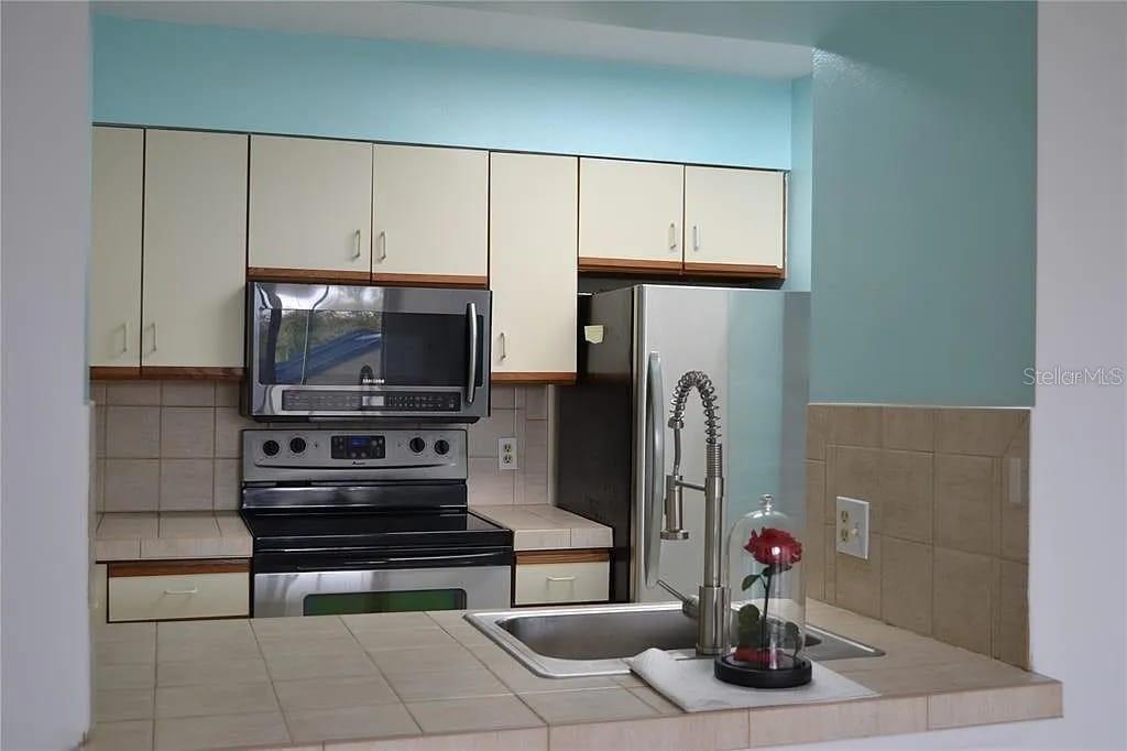 2333 FEATHER SOUND DR #A208, CLEARWATER, FL, 33762