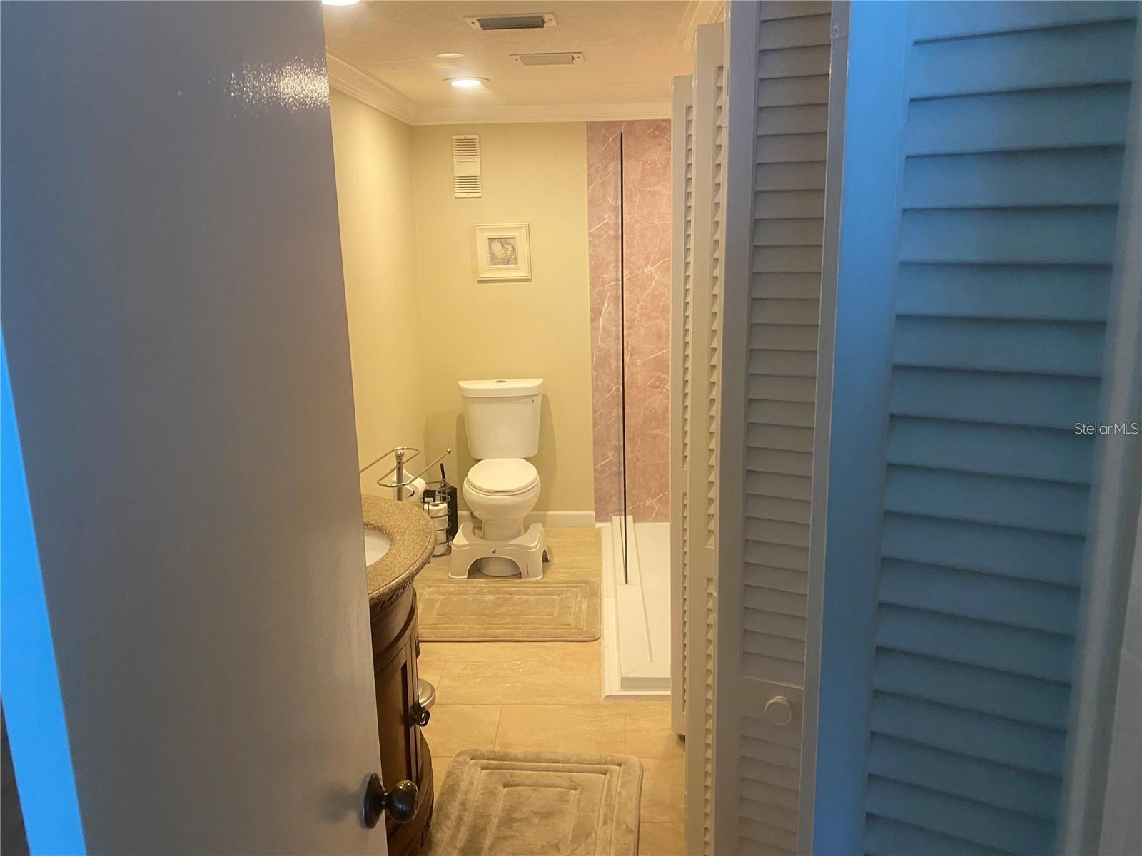 7100 SUNSHINE SKYWAY LN S #906, ST PETERSBURG, FL, 33711