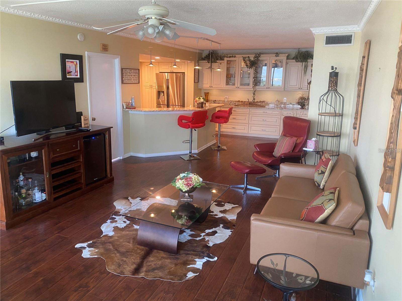 7100 SUNSHINE SKYWAY LN S #906, ST PETERSBURG, FL, 33711