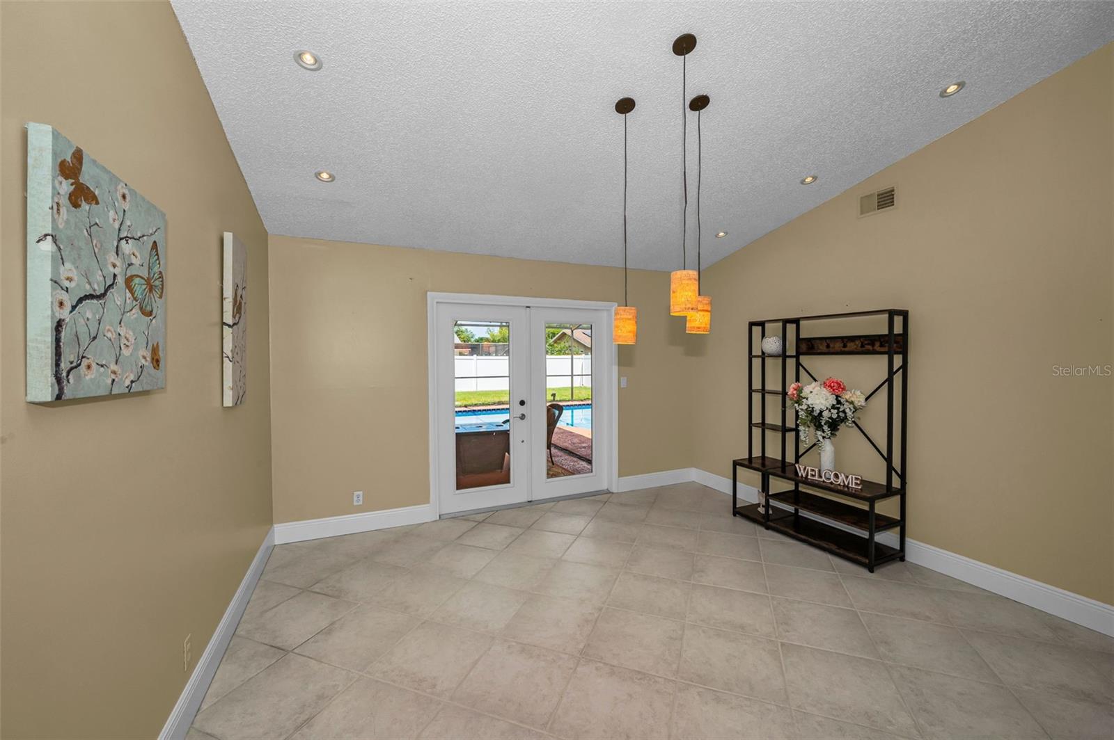 2330 BARTON LN, CLEARWATER, FL, 33759