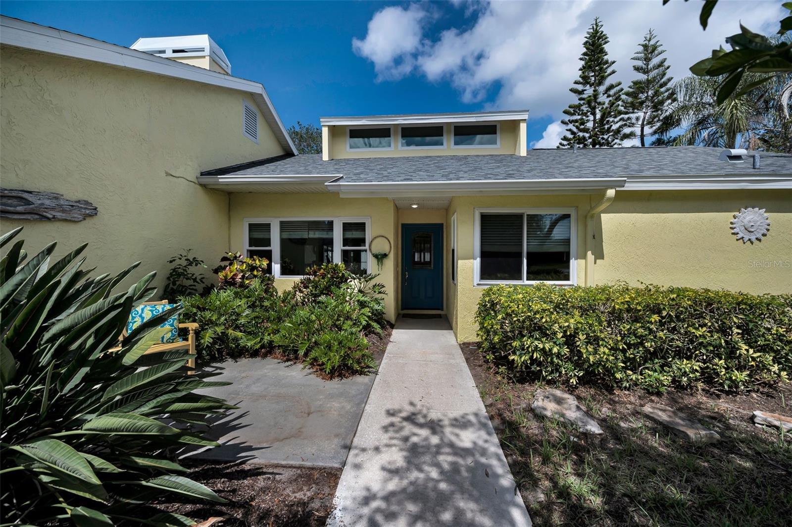 2330 BARTON LN, CLEARWATER, FL, 33759
