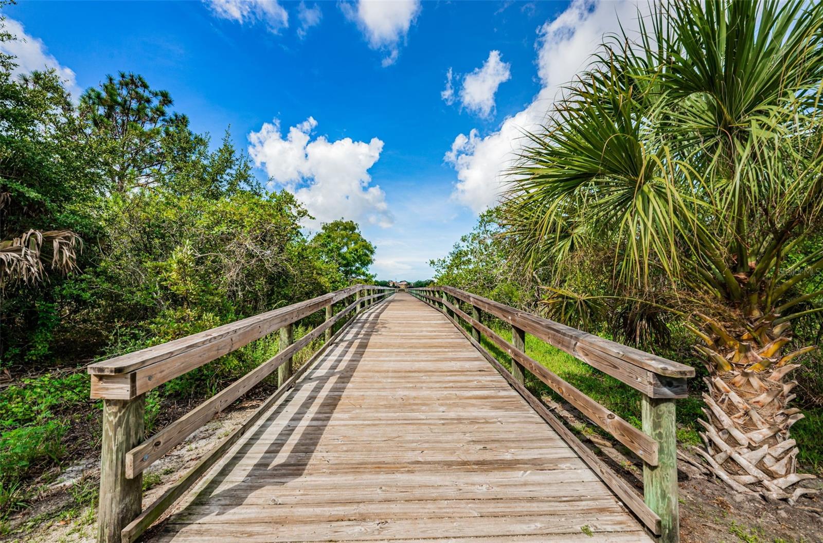 2330 BARTON LN, CLEARWATER, FL, 33759