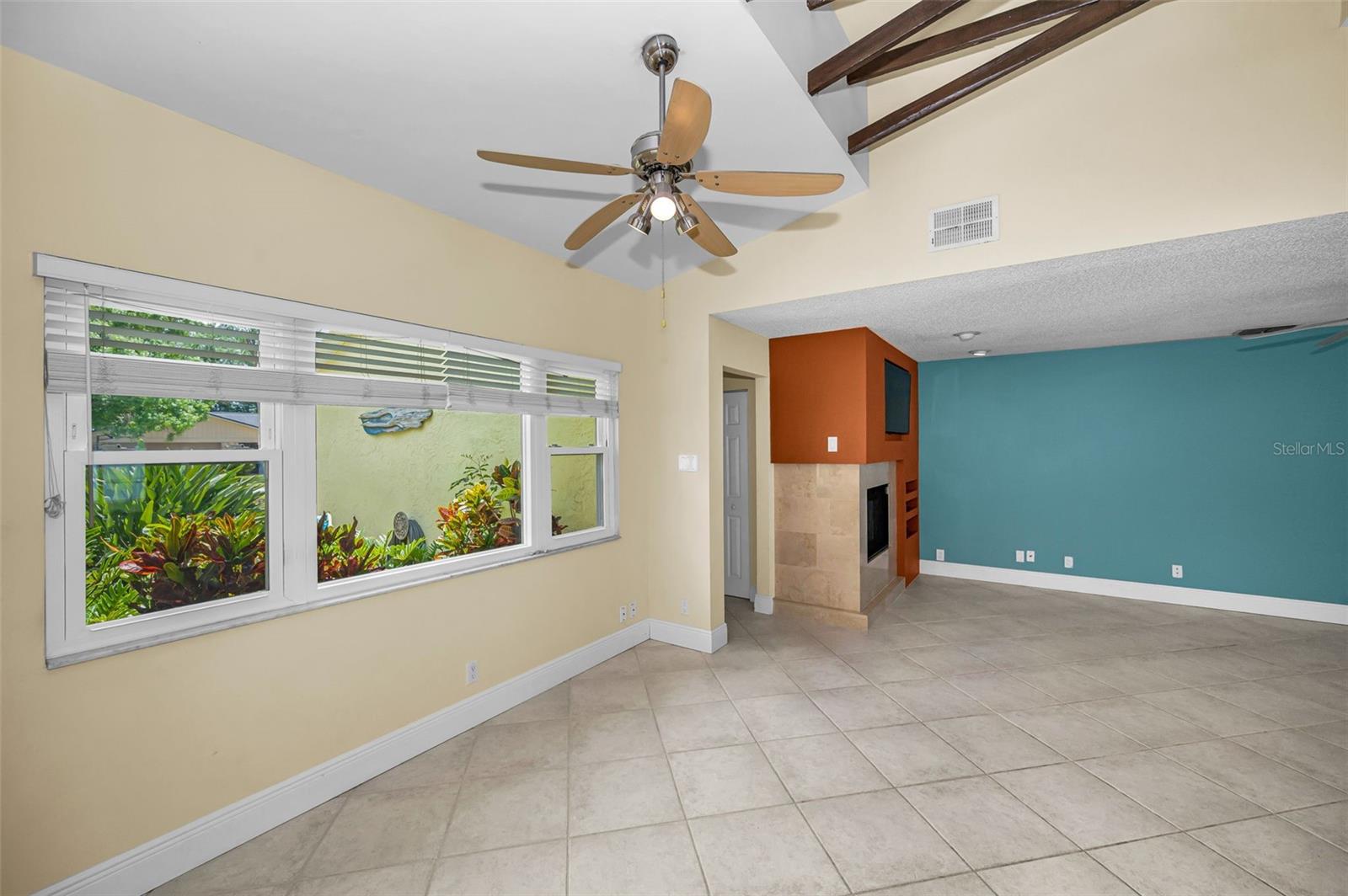 2330 BARTON LN, CLEARWATER, FL, 33759