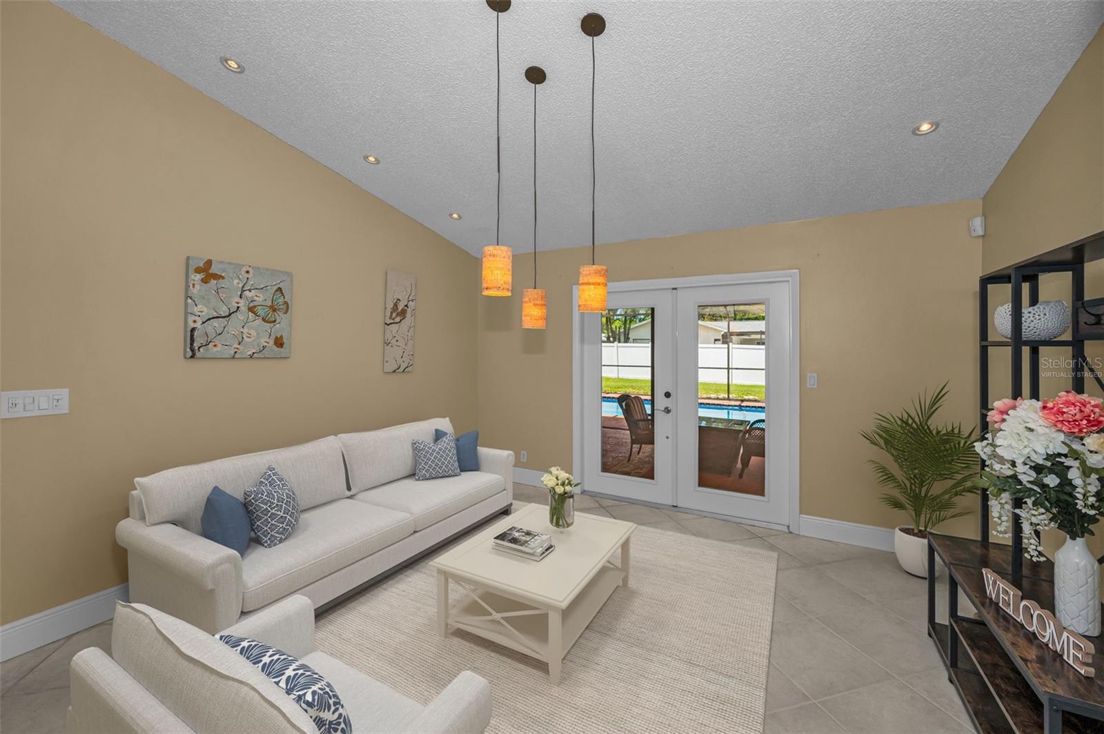 2330 BARTON LN, CLEARWATER, FL, 33759
