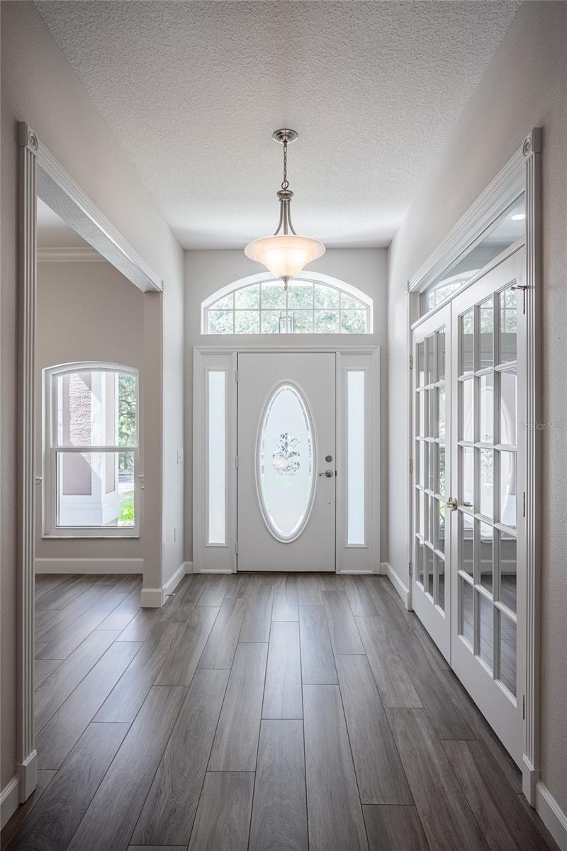 214 AMBERLY WAY, AUBURNDALE, FL, 33823