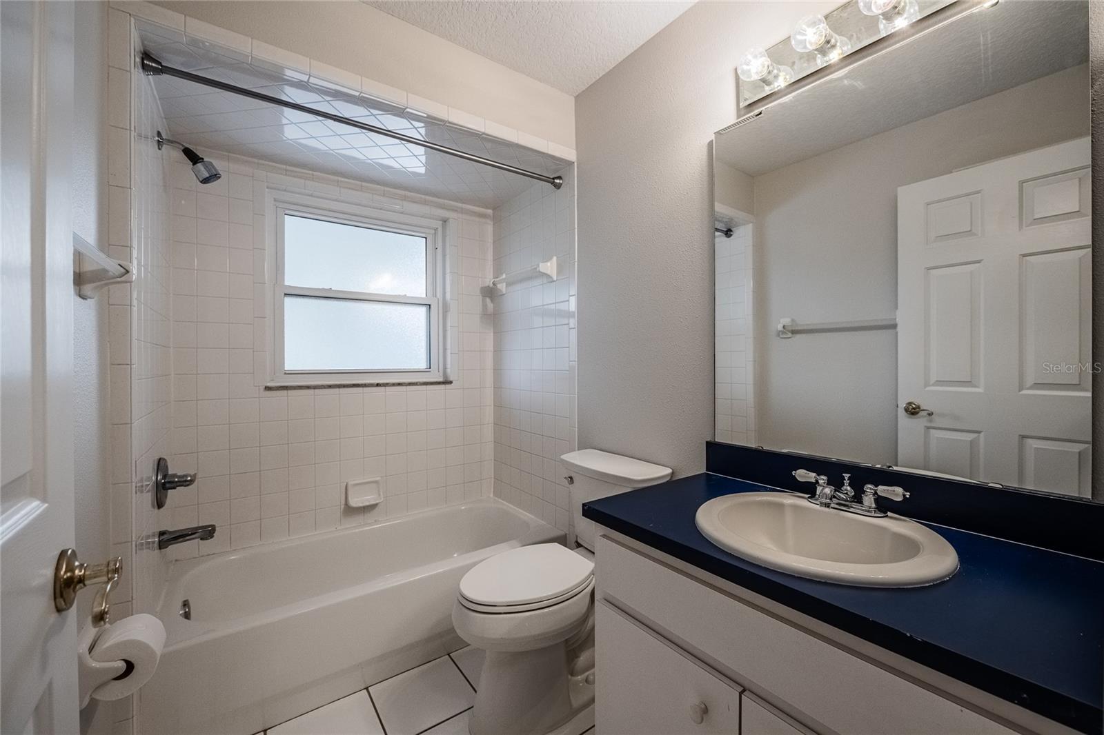 214 AMBERLY WAY, AUBURNDALE, FL, 33823