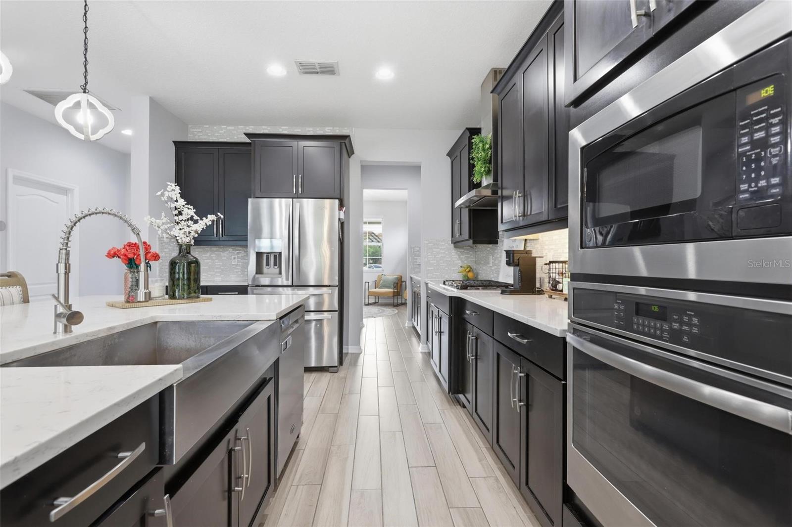 297 ANCONA AVE, DEBARY, FL, 32713