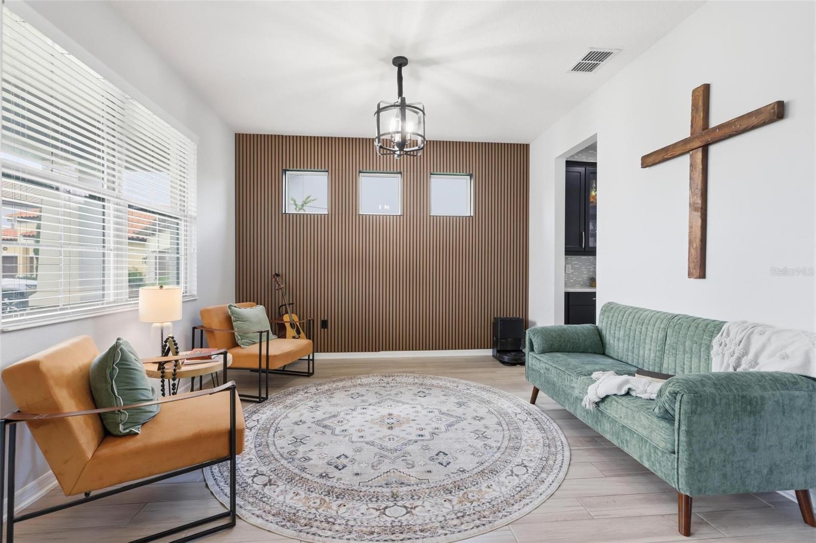 297 ANCONA AVE, DEBARY, FL, 32713