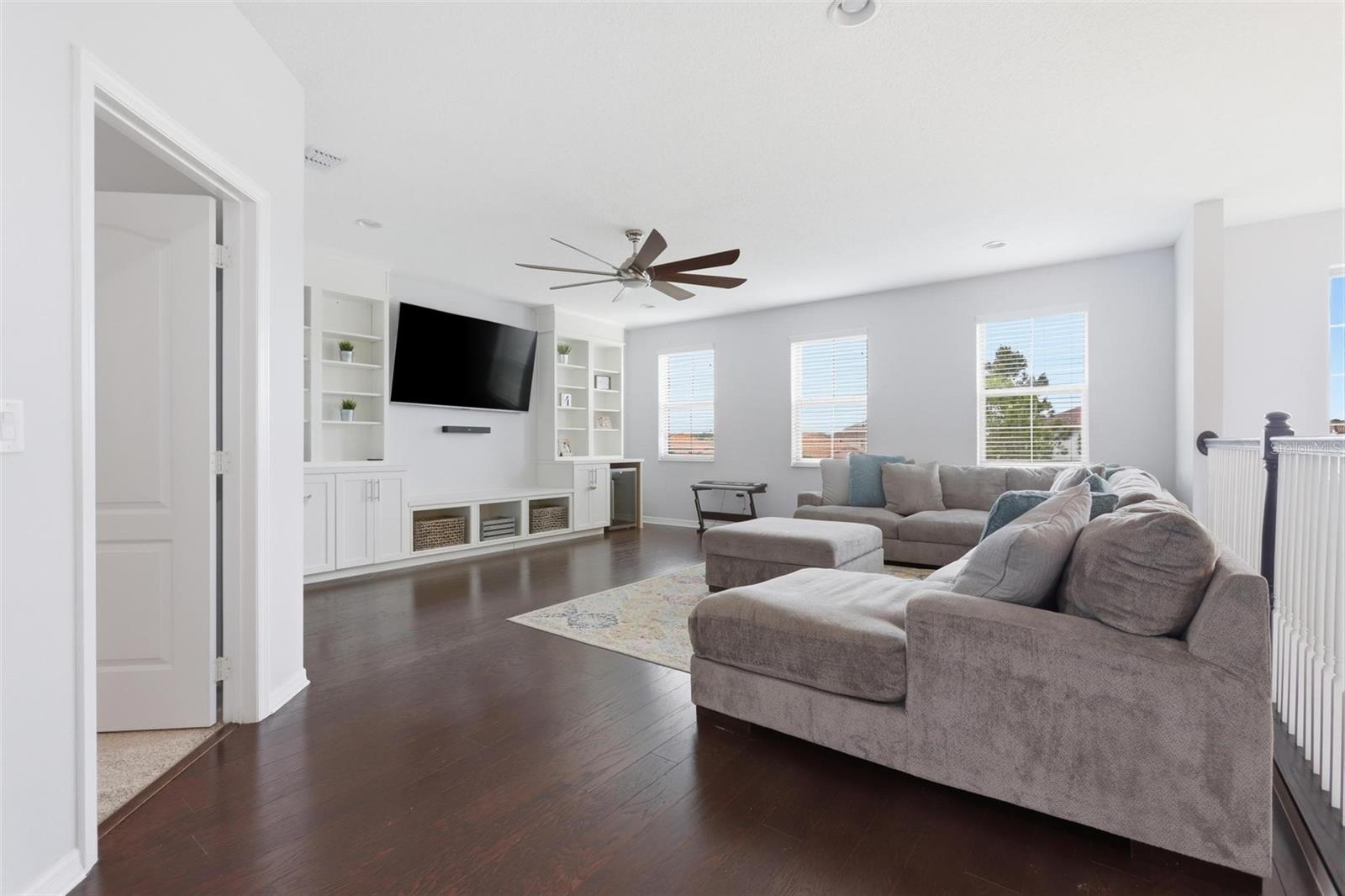 297 ANCONA AVE, DEBARY, FL, 32713