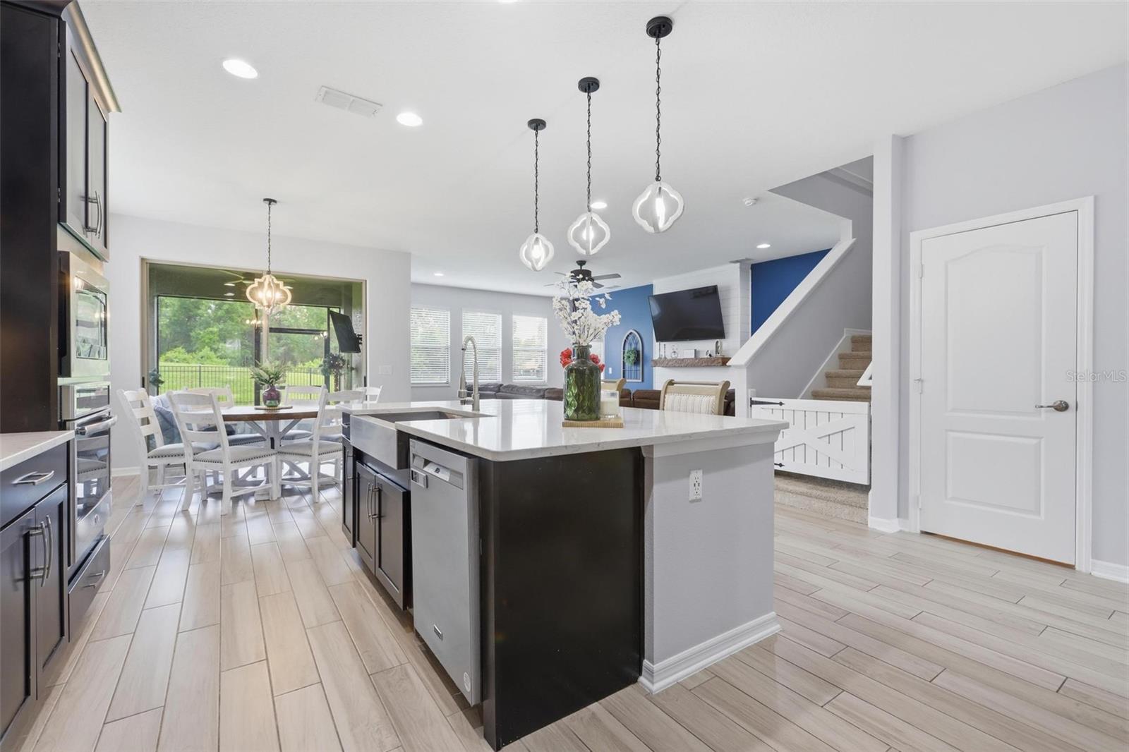 297 ANCONA AVE, DEBARY, FL, 32713