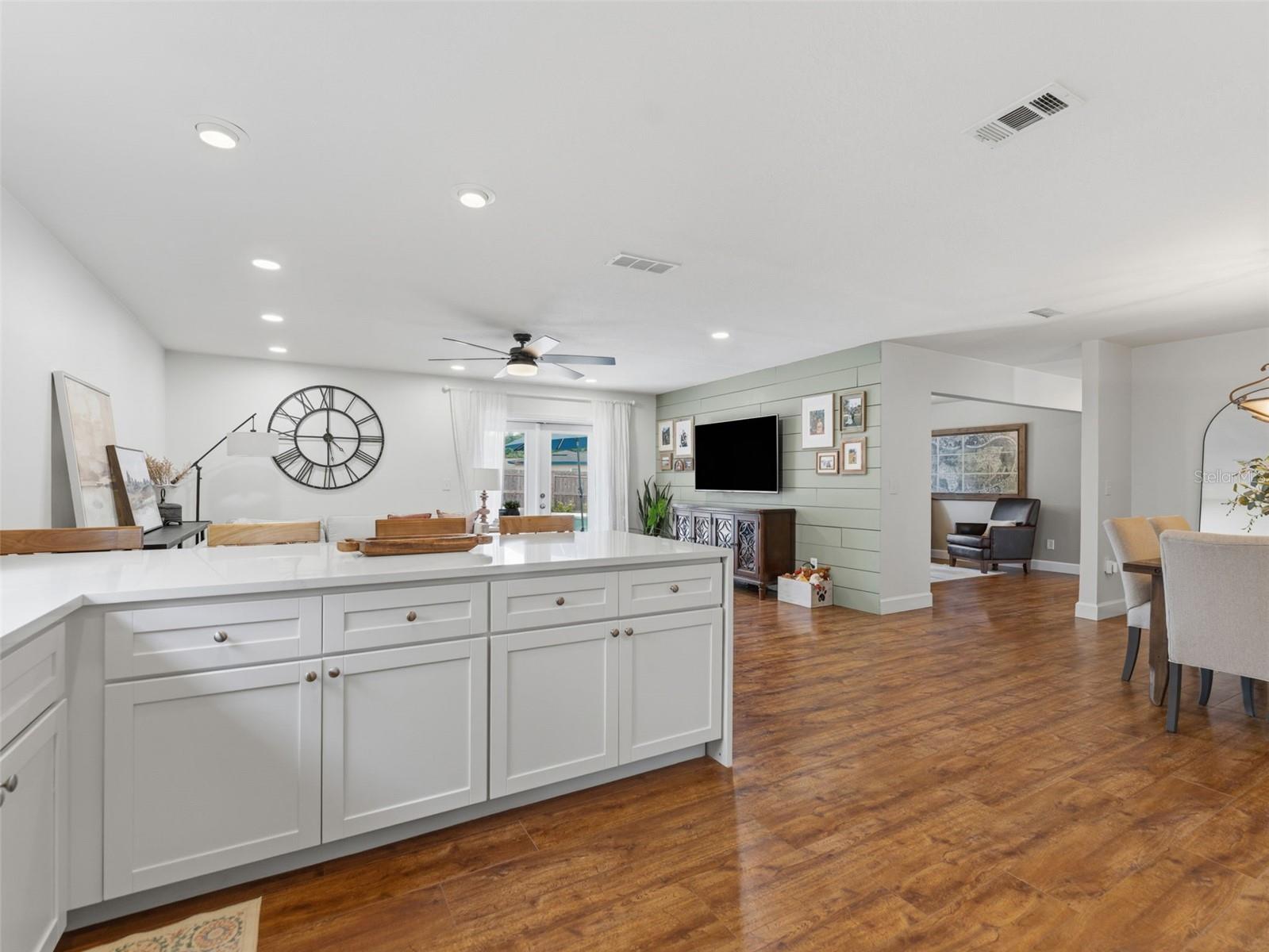 605 VALLEY HILL DR, BRANDON, FL, 33510