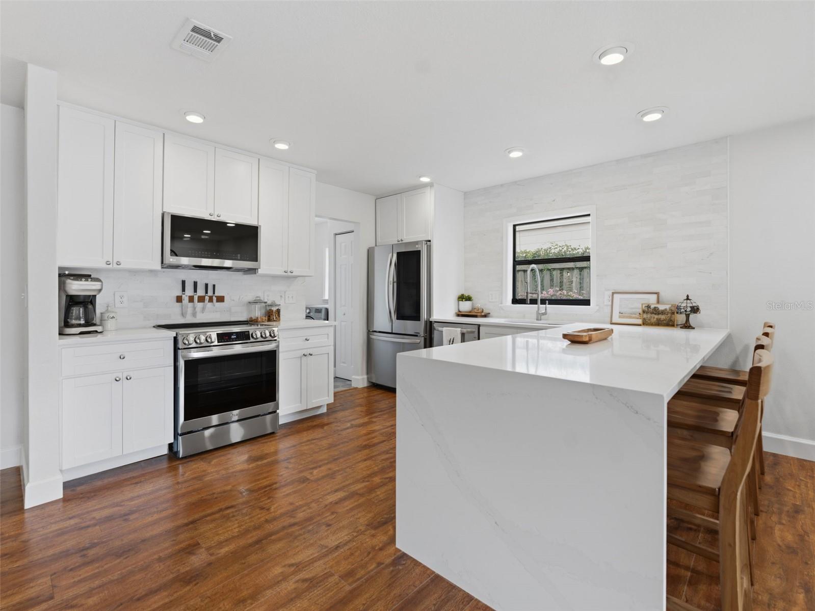 605 VALLEY HILL DR, BRANDON, FL, 33510