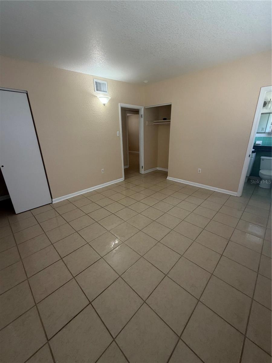 2315 OLNEY RD, LAKELAND, FL, 33801