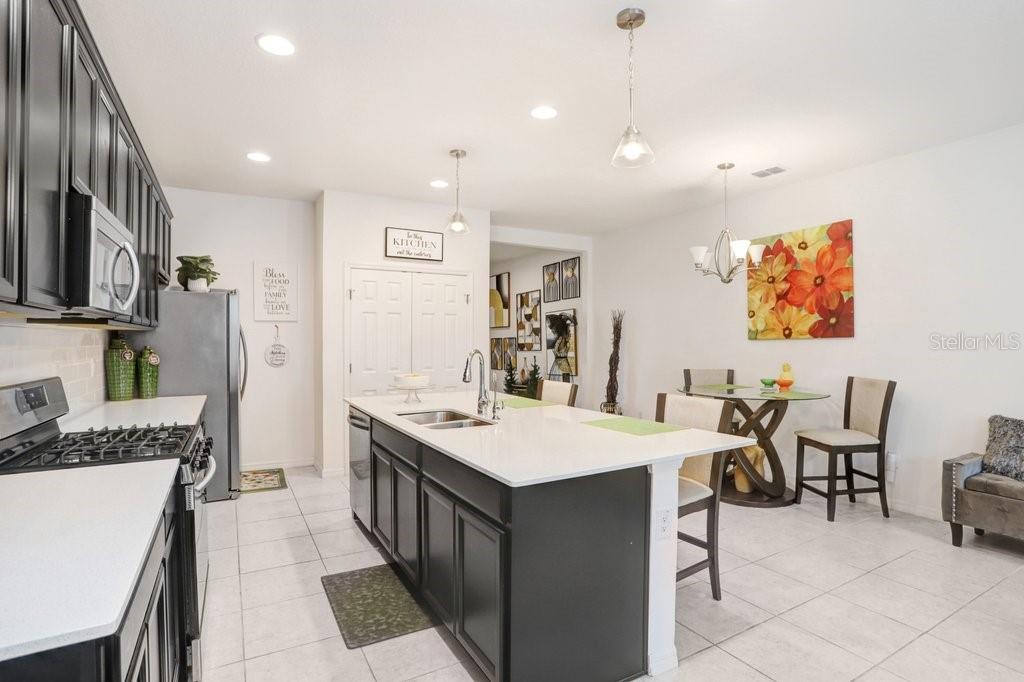6321 CAMINO DR, APOLLO BEACH, FL, 33572