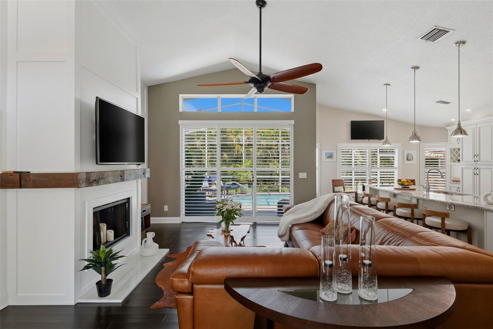 631 DE SOTO DR, TIERRA VERDE, FL, 33715