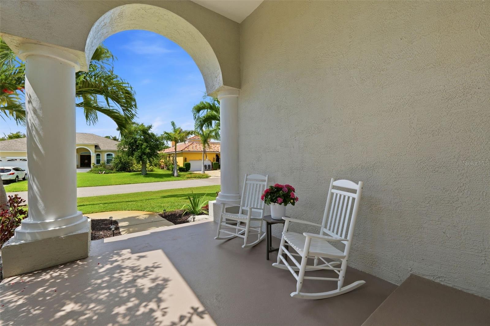 631 DE SOTO DR, TIERRA VERDE, FL, 33715