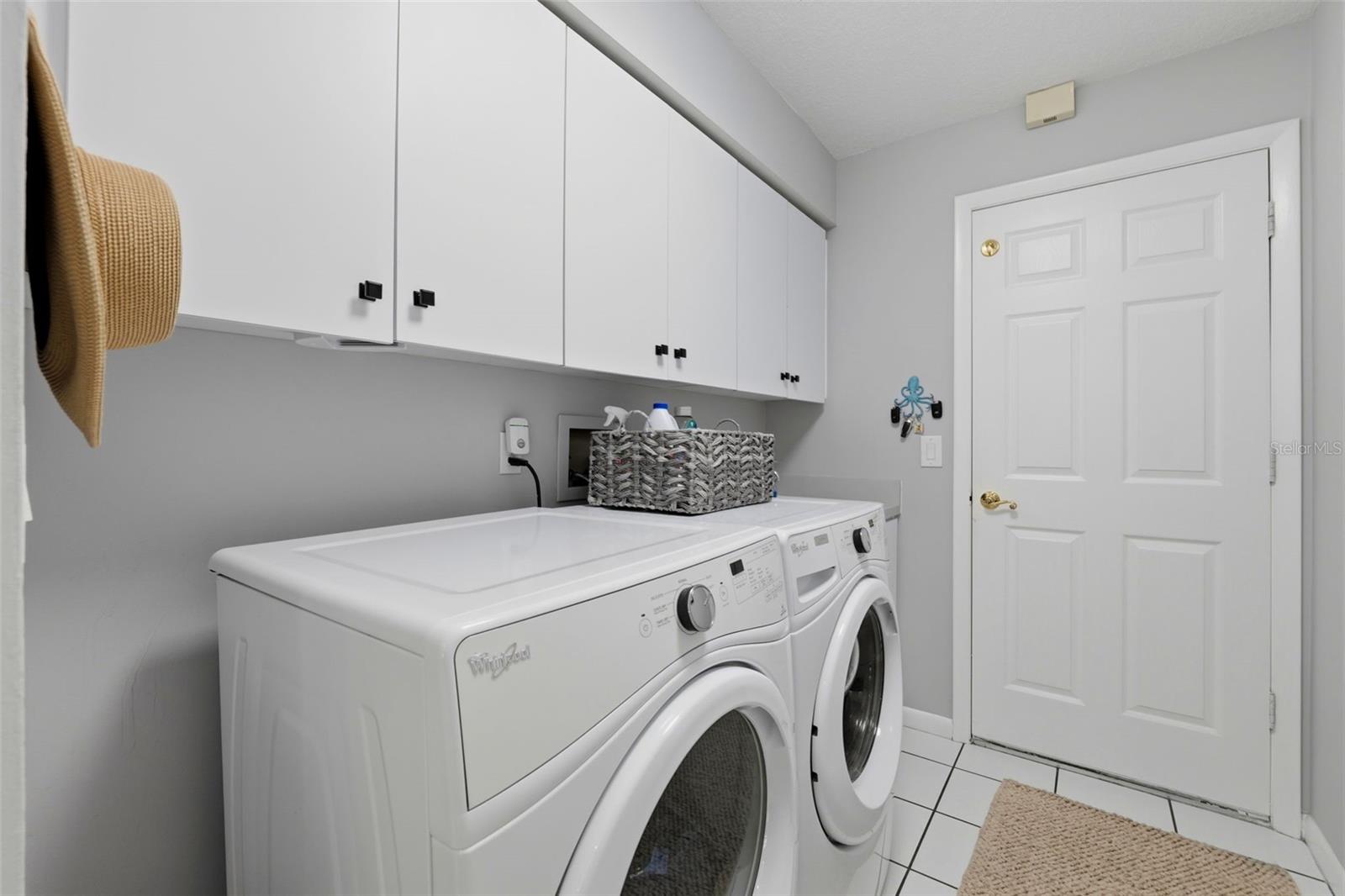 631 DE SOTO DR, TIERRA VERDE, FL, 33715