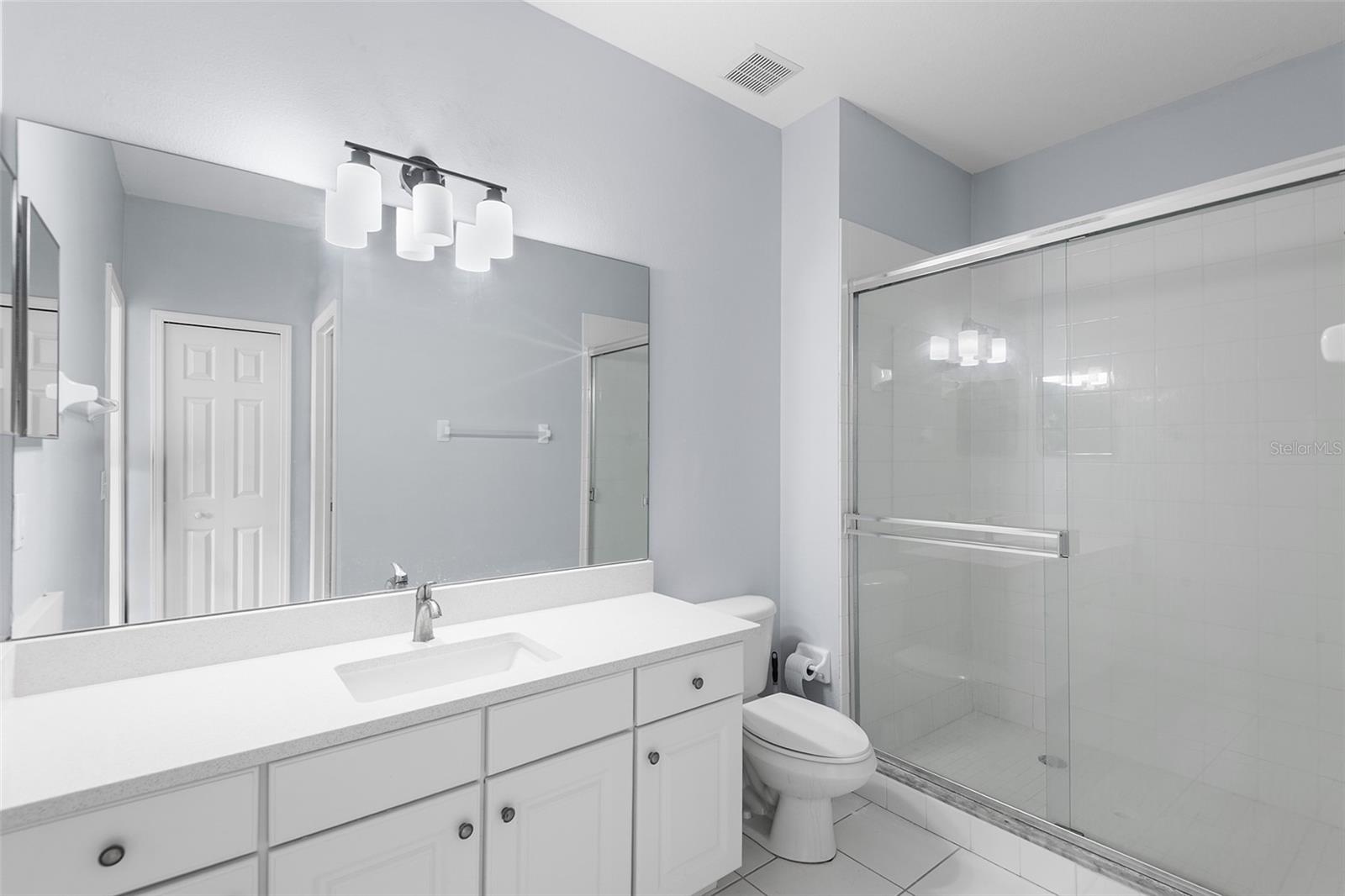 1037 BLACKWATER DR, WESLEY CHAPEL, FL, 33543