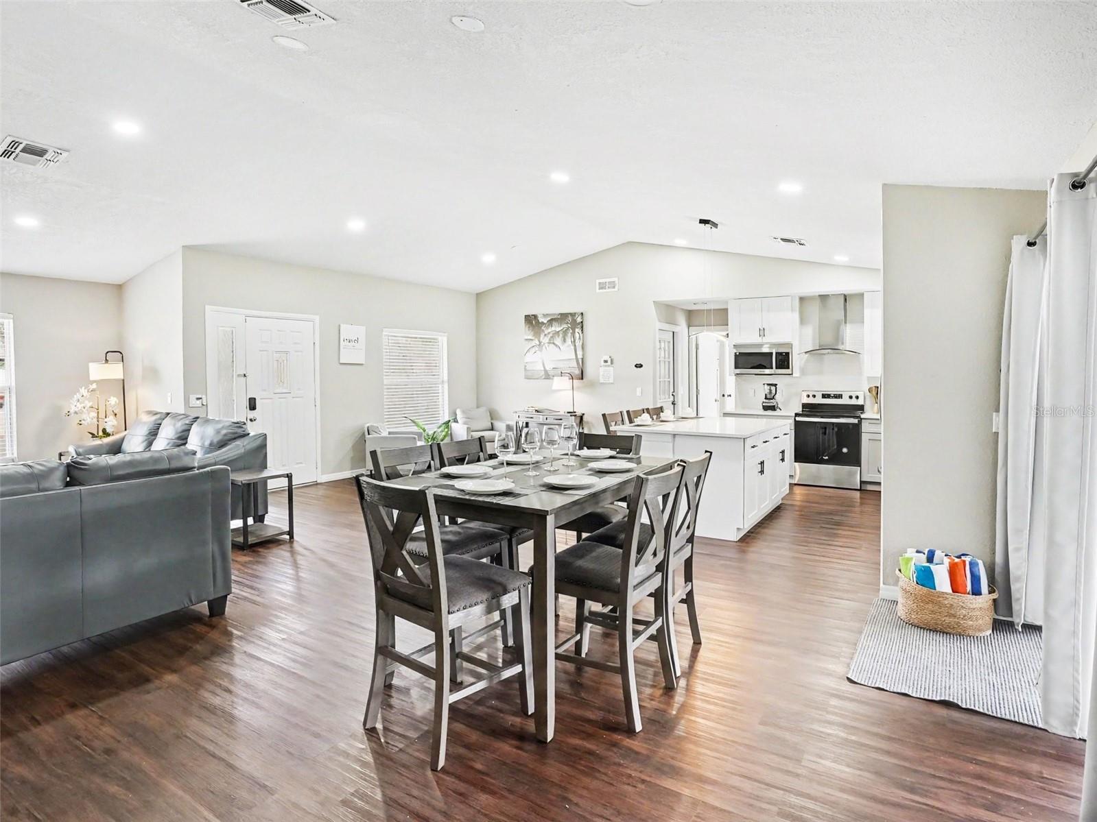 105 HARNESS LN, KISSIMMEE, FL, 34743