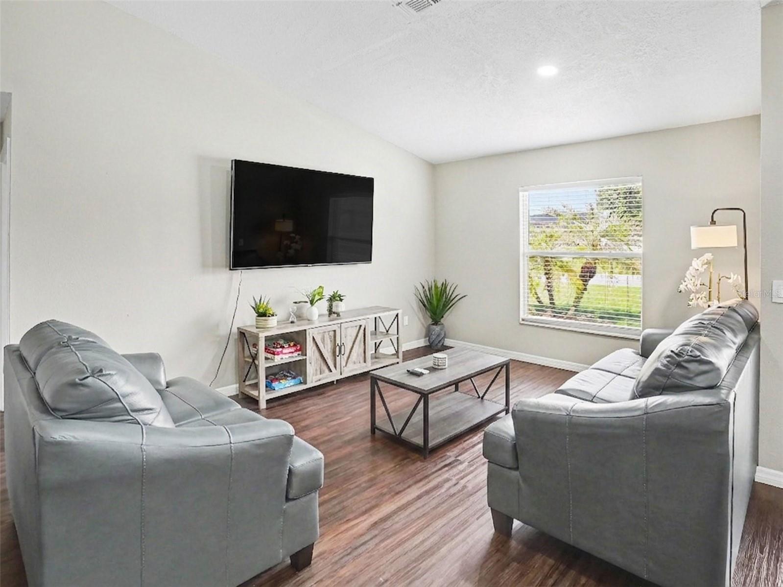 105 HARNESS LN, KISSIMMEE, FL, 34743