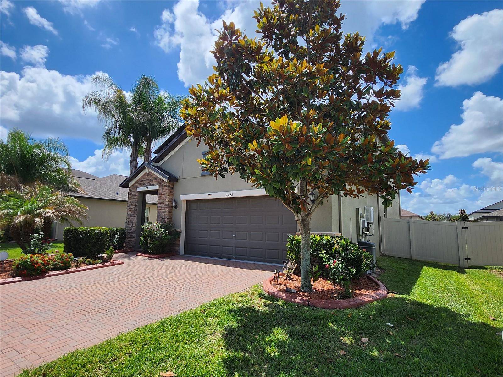 25188 LAMBRUSCO LOOP, LUTZ, FL, 33559