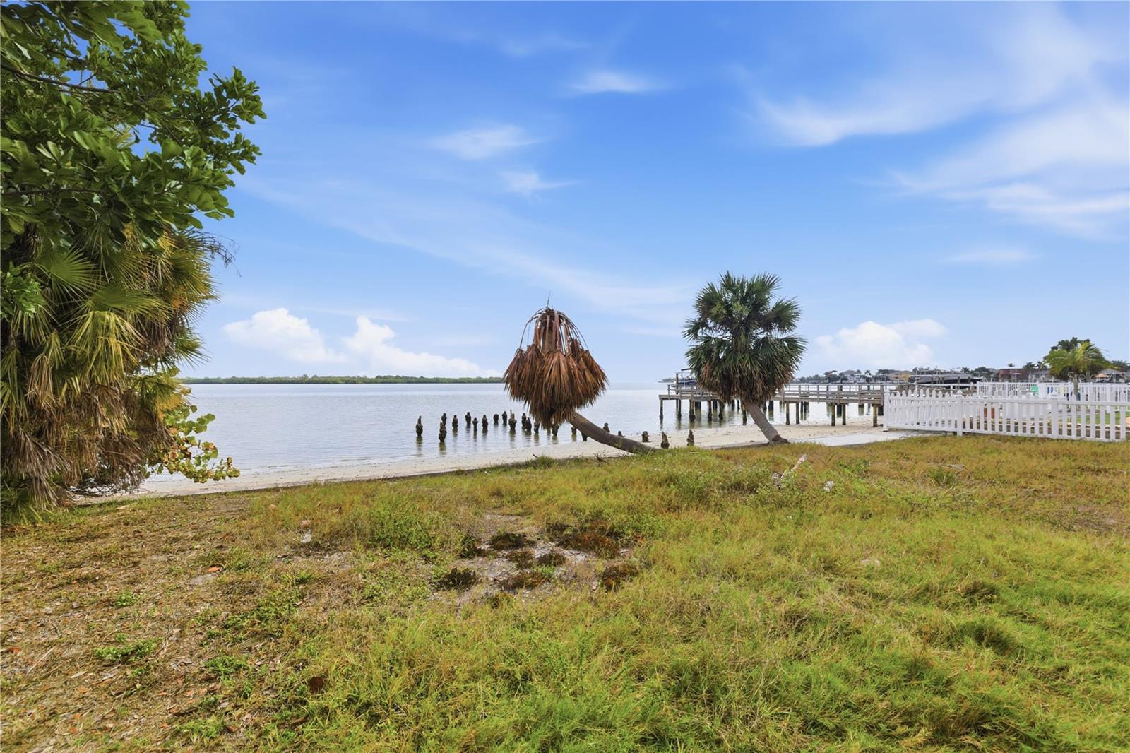 6043 BAYOU GRANDE BLVD NE, ST PETERSBURG, FL, 33703