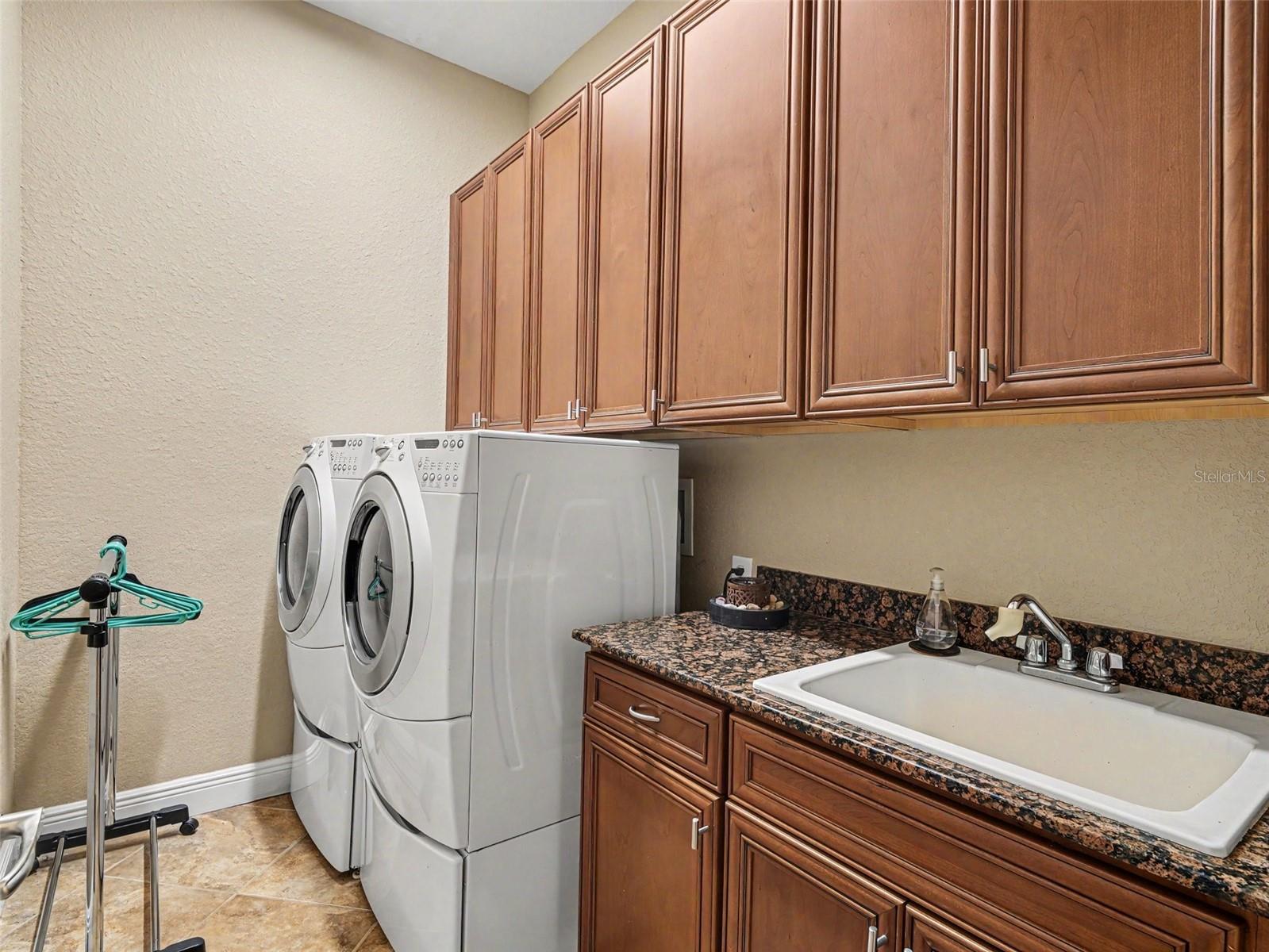 339 CORBETT RD, LITHIA, FL, 33547