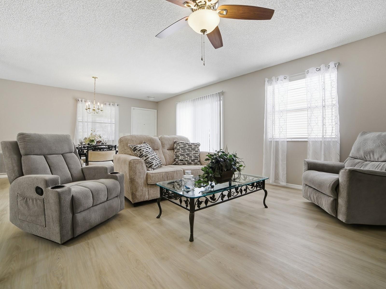 1685 CAMPOS DR, THE VILLAGES, FL, 32162