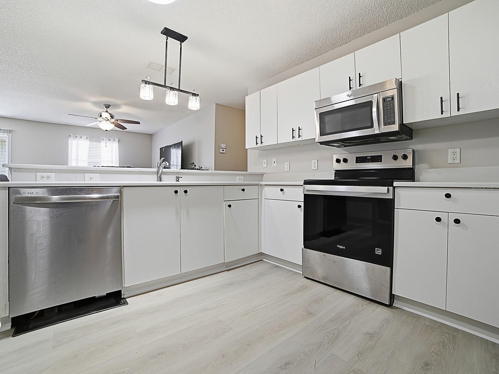 1685 CAMPOS DR, THE VILLAGES, FL, 32162