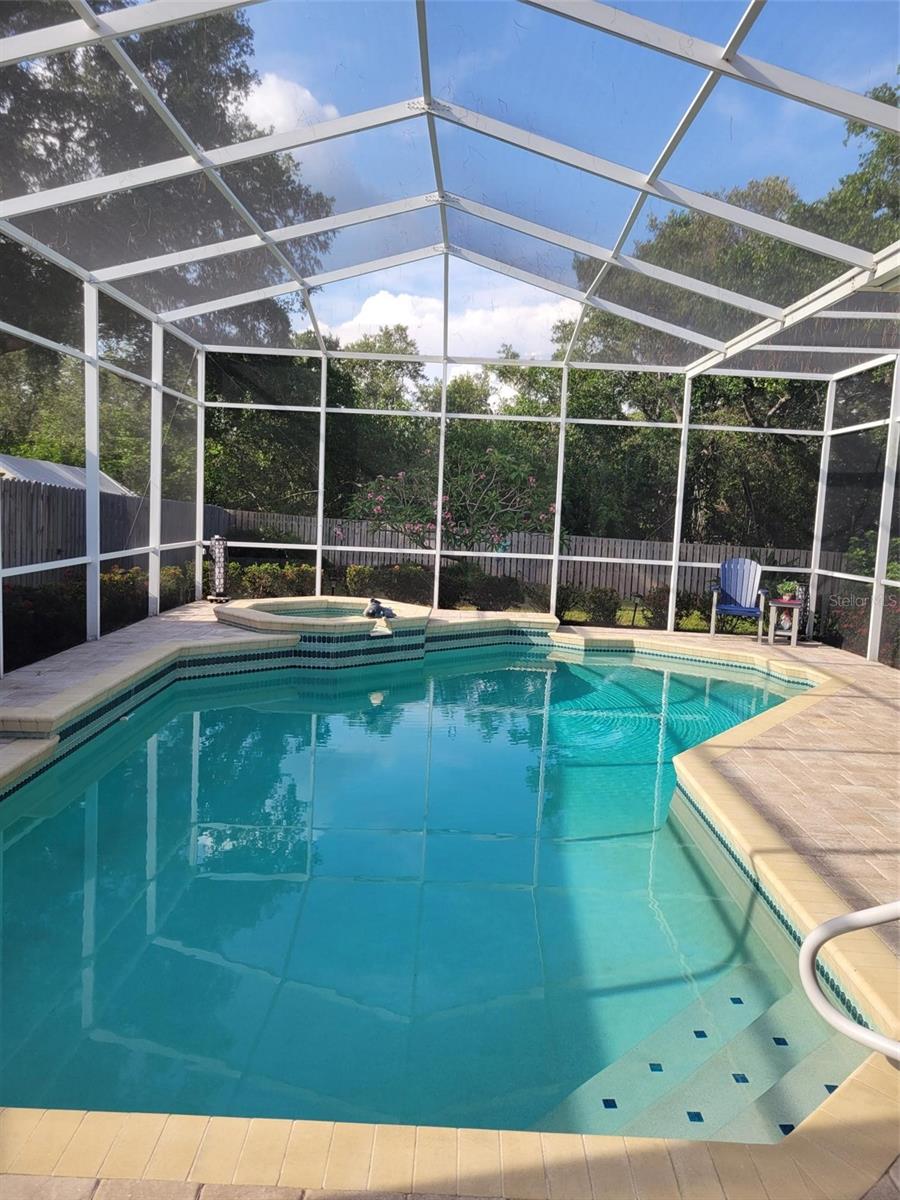 961 LIVE OAK AVE NE, ST PETERSBURG, FL, 33703