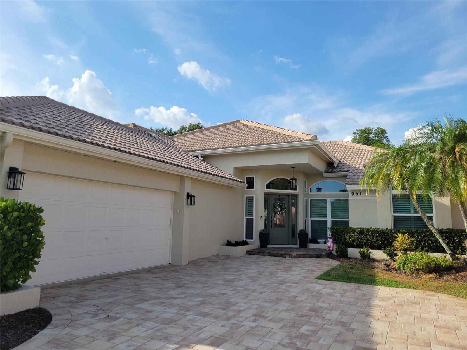 961 LIVE OAK AVE NE, ST PETERSBURG, FL, 33703