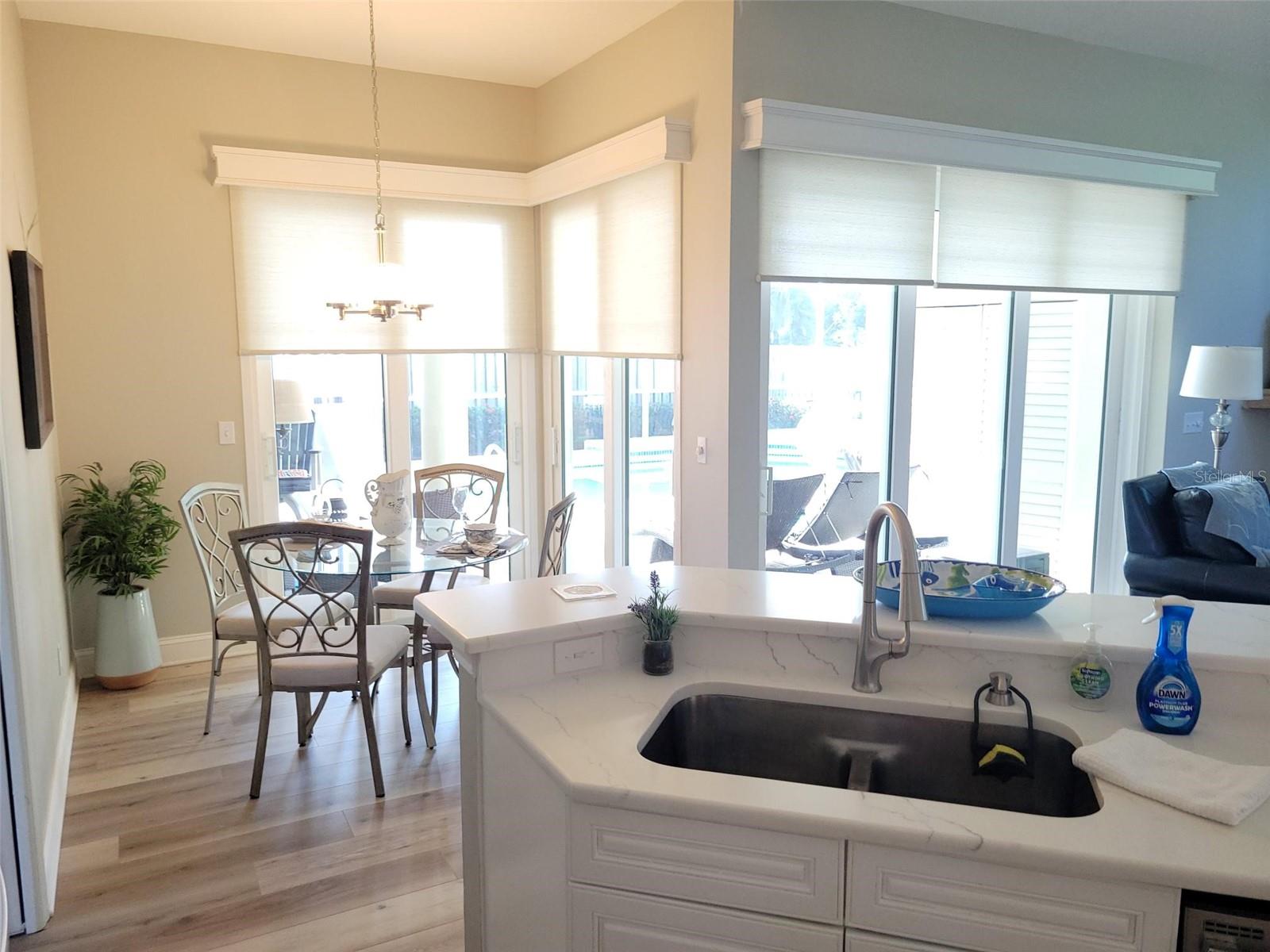 961 LIVE OAK AVE NE, ST PETERSBURG, FL, 33703