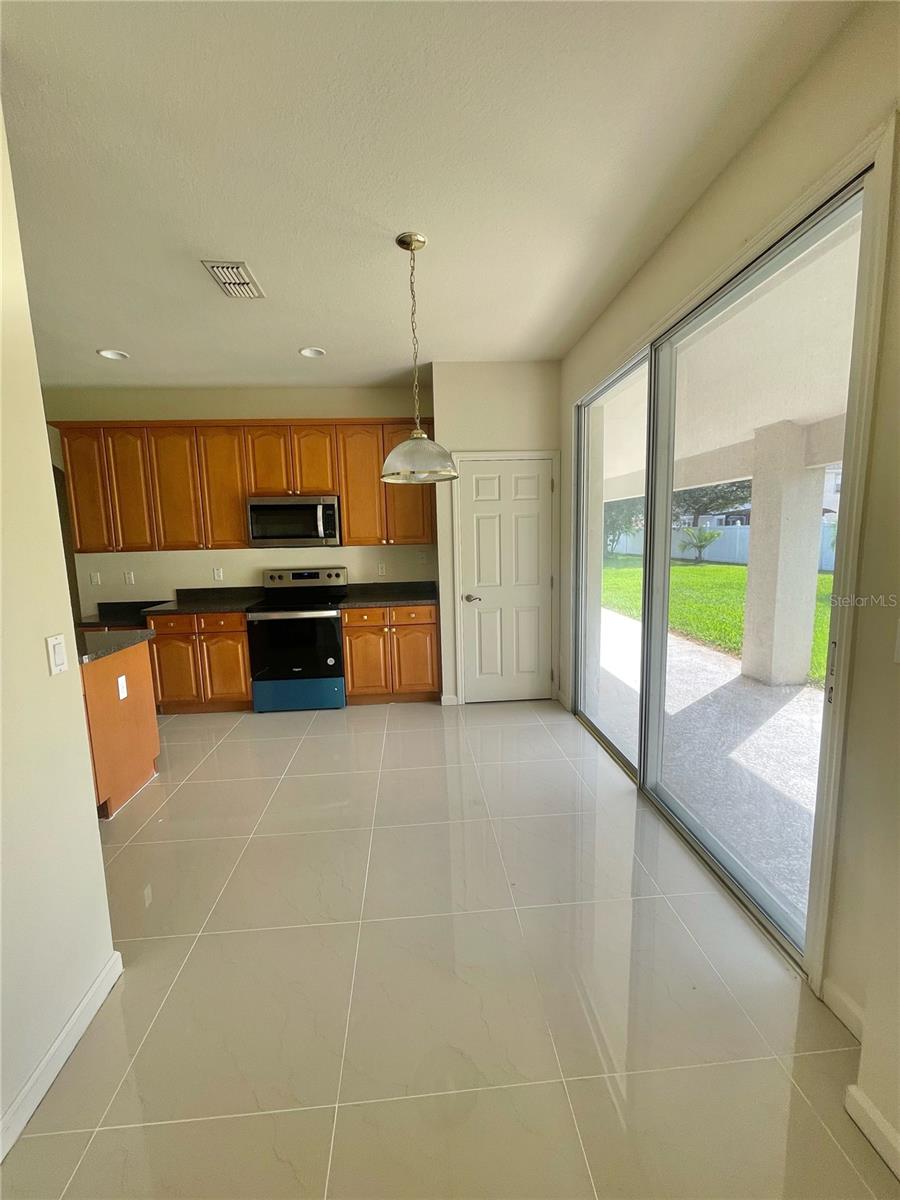 2370 HINSDALE DR, KISSIMMEE, FL, 34741