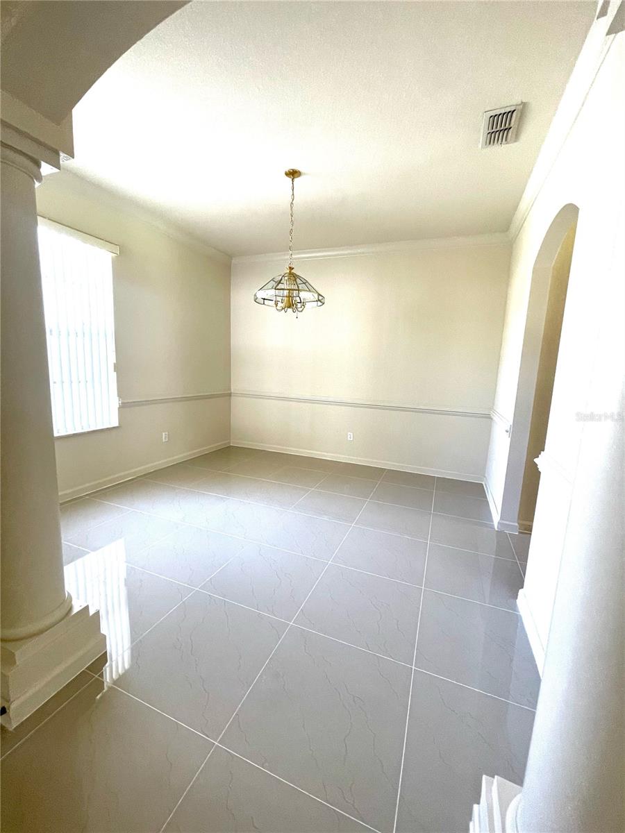 2370 HINSDALE DR, KISSIMMEE, FL, 34741