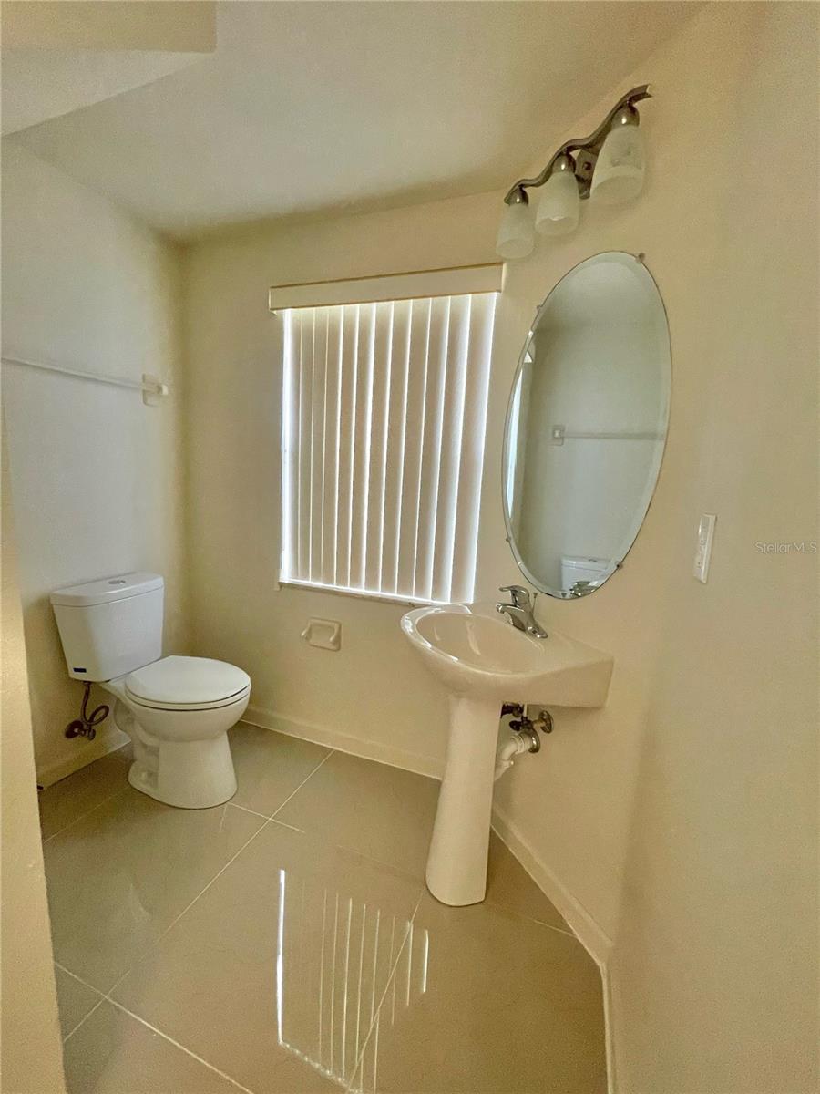 2370 HINSDALE DR, KISSIMMEE, FL, 34741