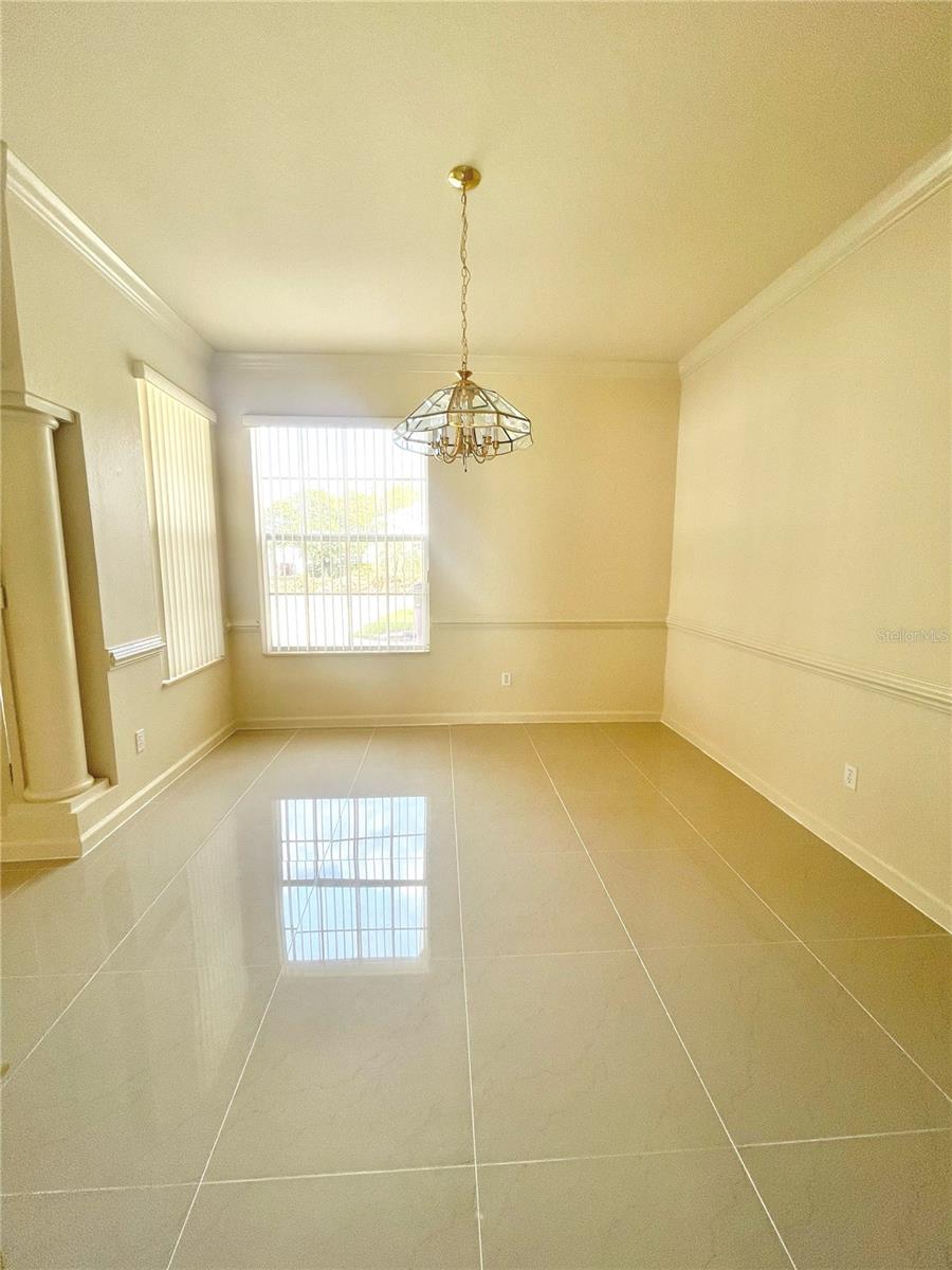 2370 HINSDALE DR, KISSIMMEE, FL, 34741
