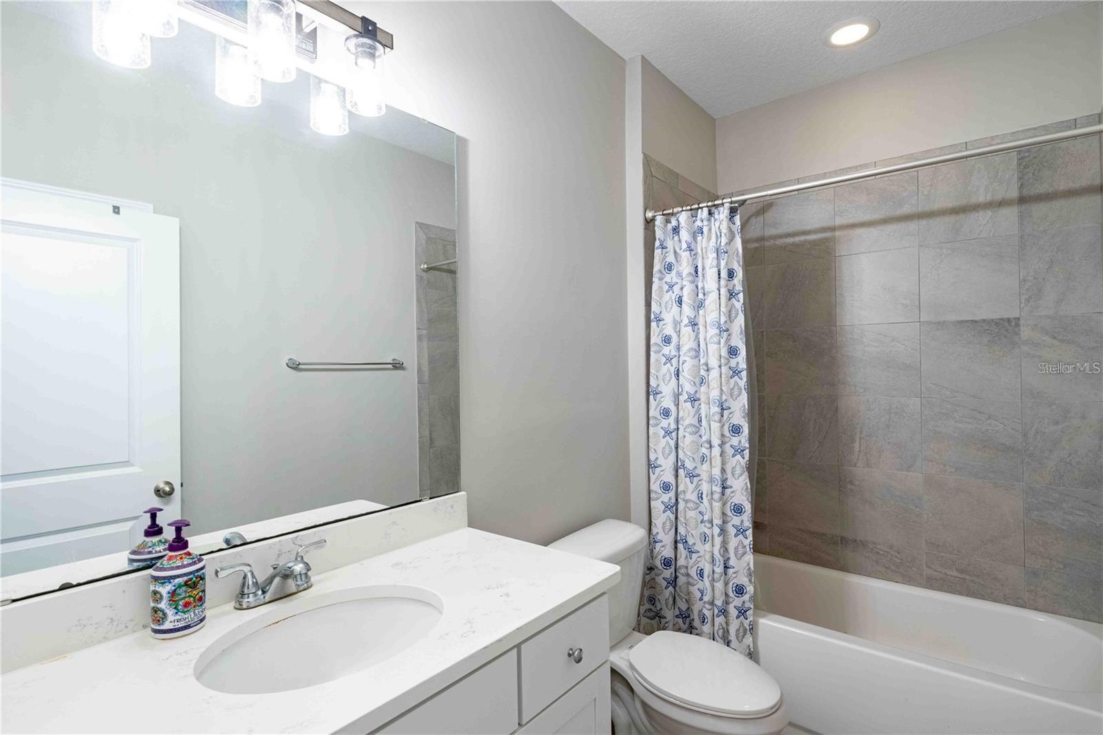 226 ASHFORD LAKES CIR, ORMOND BEACH, FL, 32174