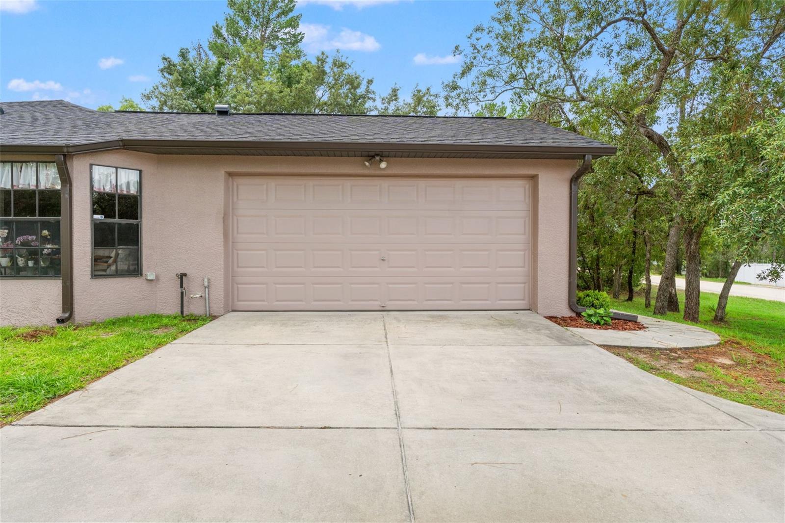 8330 COCKATOO RD, WEEKI WACHEE, FL, 34613