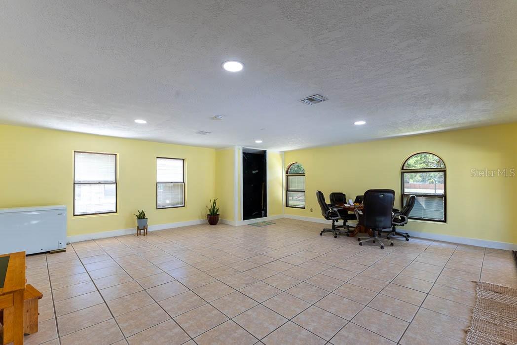 830 NW 111TH LN, OXFORD, FL, 34484