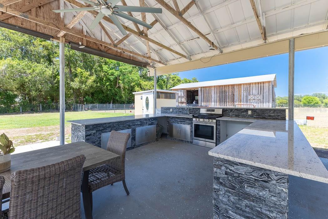830 NW 111TH LN, OXFORD, FL, 34484