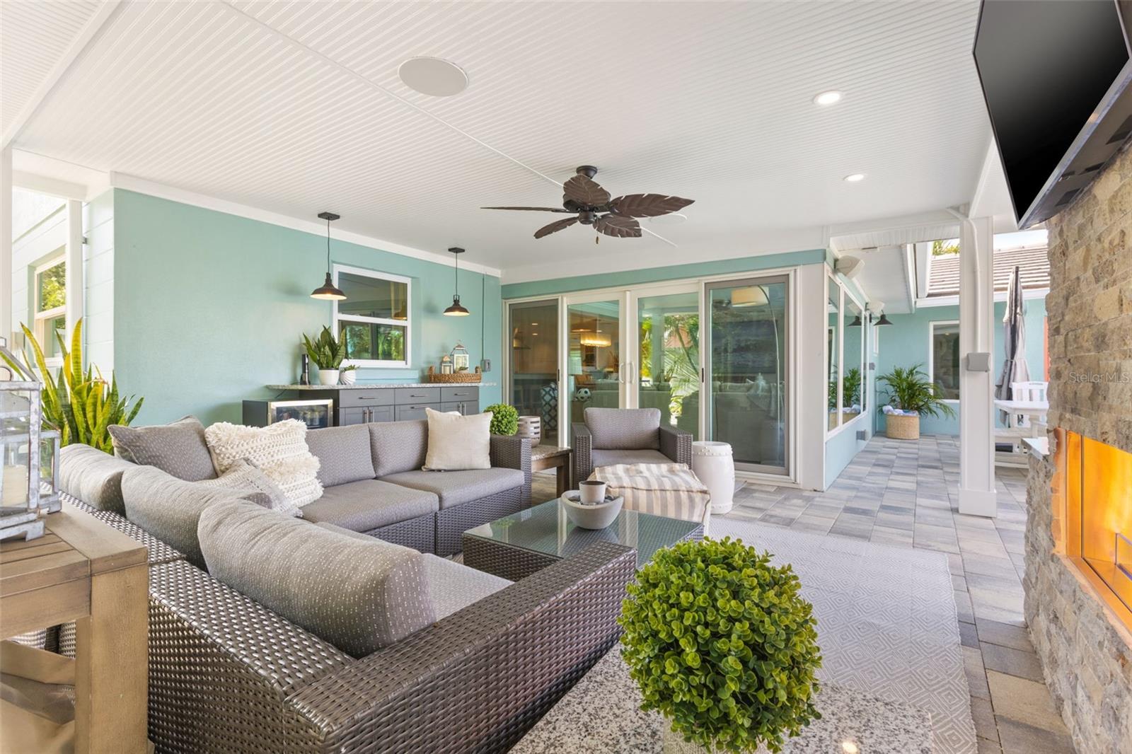 1260 81ST ST S, ST PETERSBURG, FL, 33707