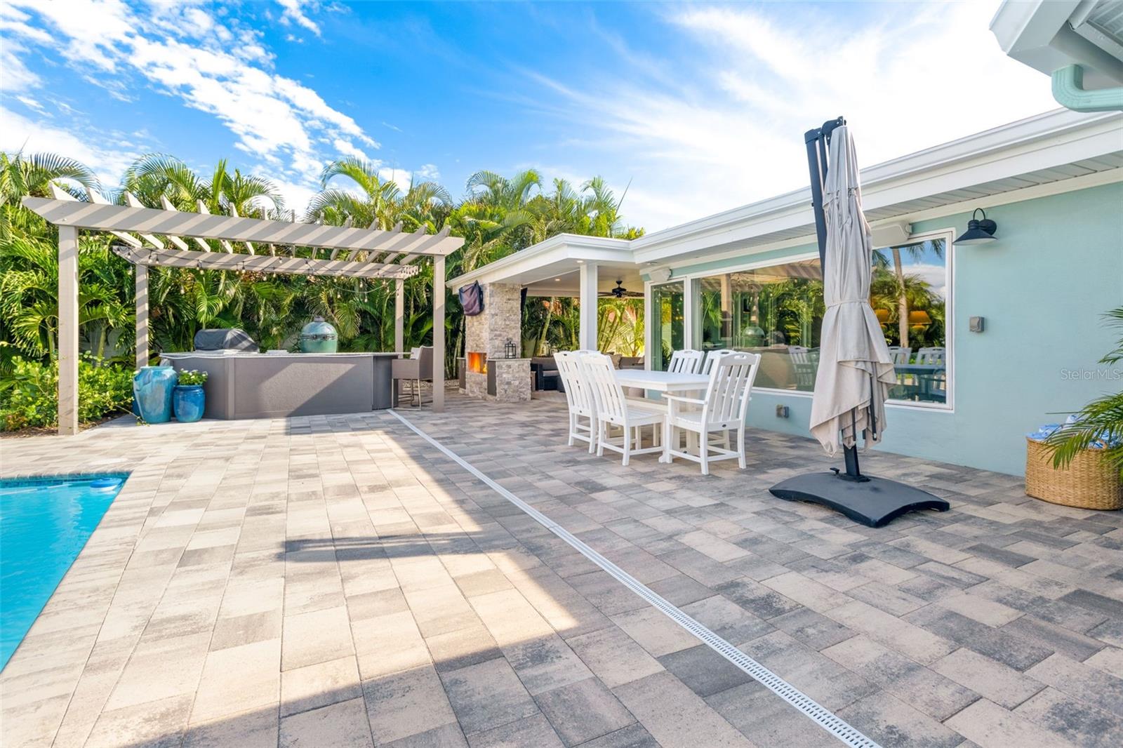 1260 81ST ST S, ST PETERSBURG, FL, 33707