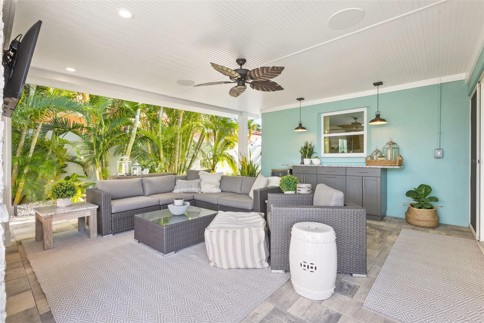 1260 81ST ST S, ST PETERSBURG, FL, 33707