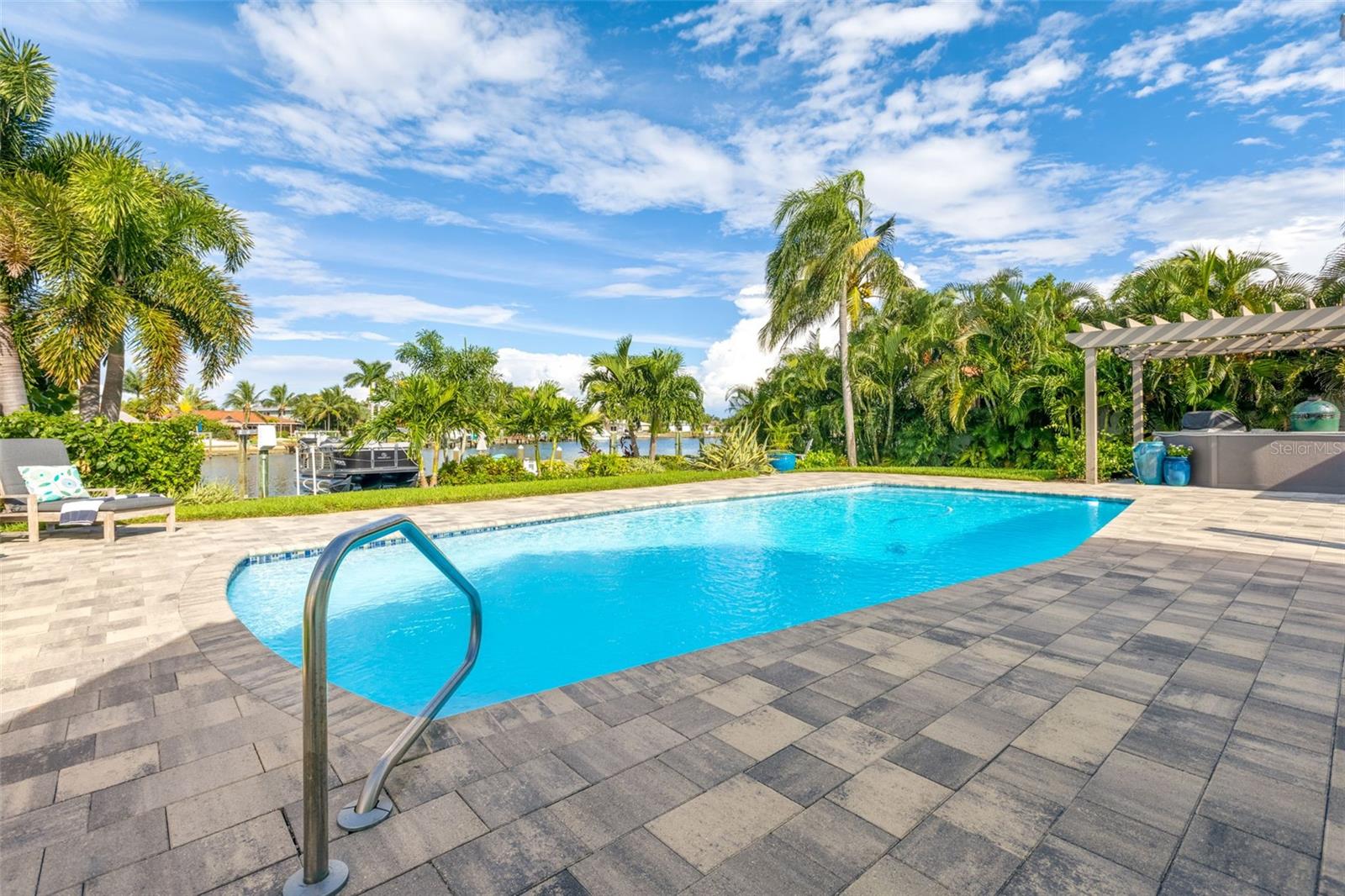 1260 81ST ST S, ST PETERSBURG, FL, 33707