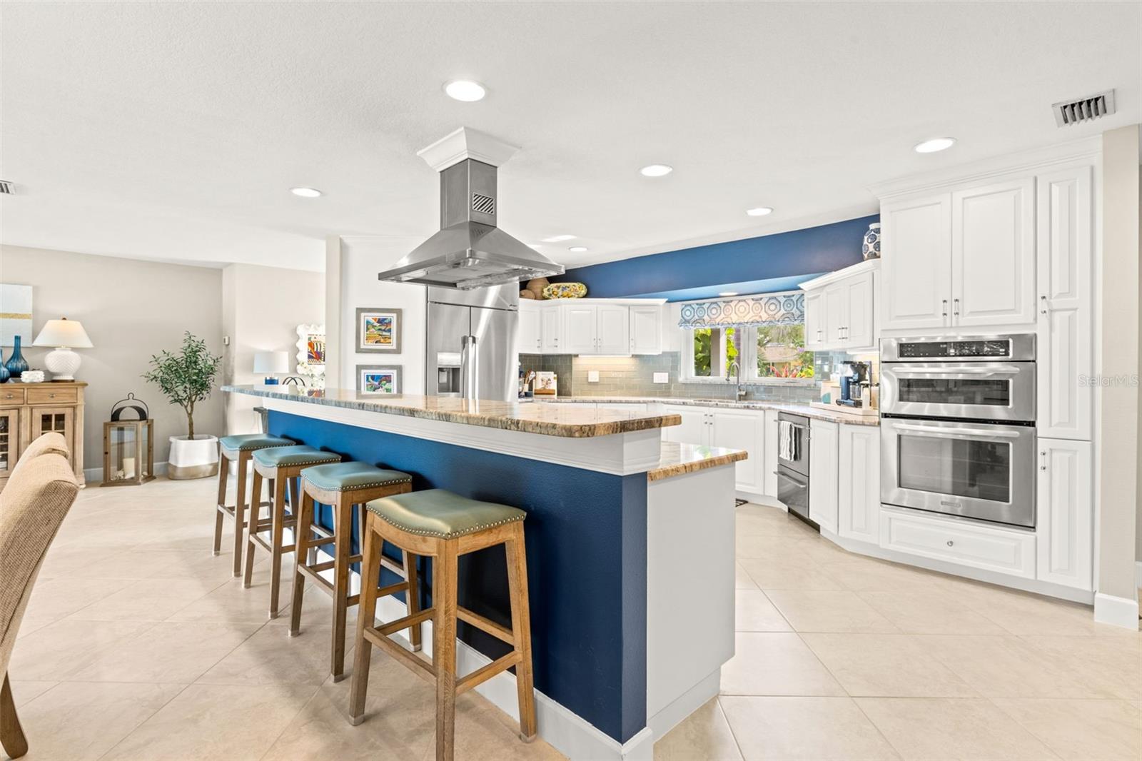 1260 81ST ST S, ST PETERSBURG, FL, 33707