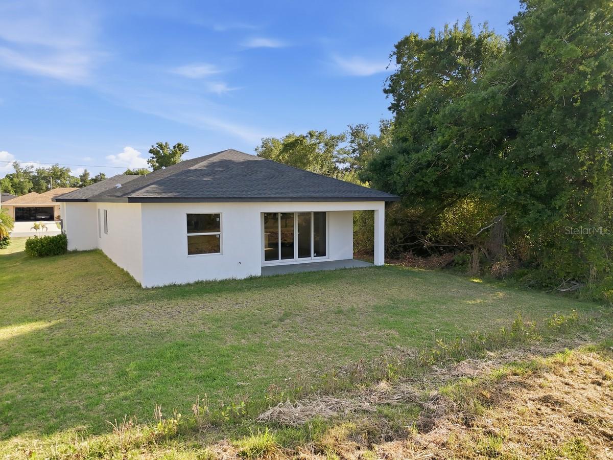 500 SUNSET RD N, ROTONDA WEST, FL, 33947