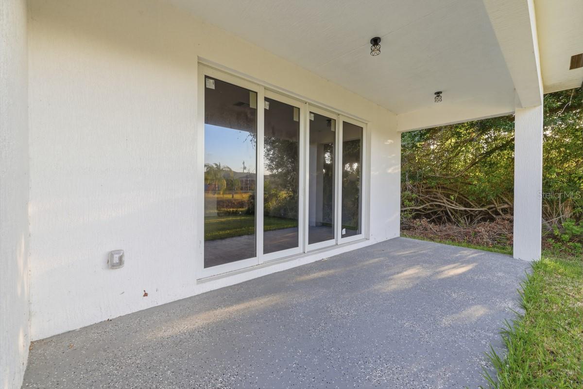500 SUNSET RD N, ROTONDA WEST, FL, 33947
