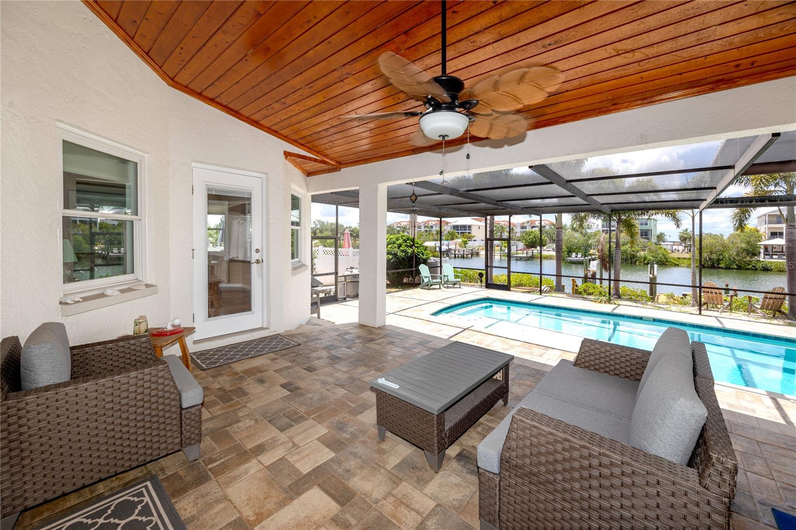 1116 KINGFISH PL, APOLLO BEACH, FL, 33572