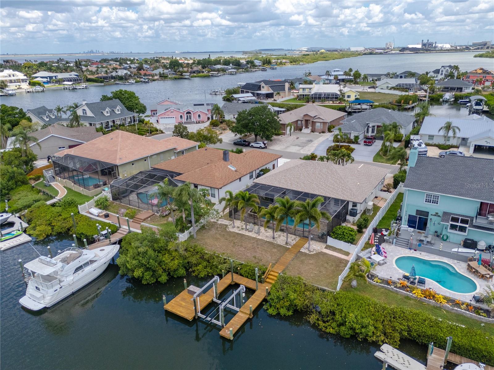 1116 KINGFISH PL, APOLLO BEACH, FL, 33572