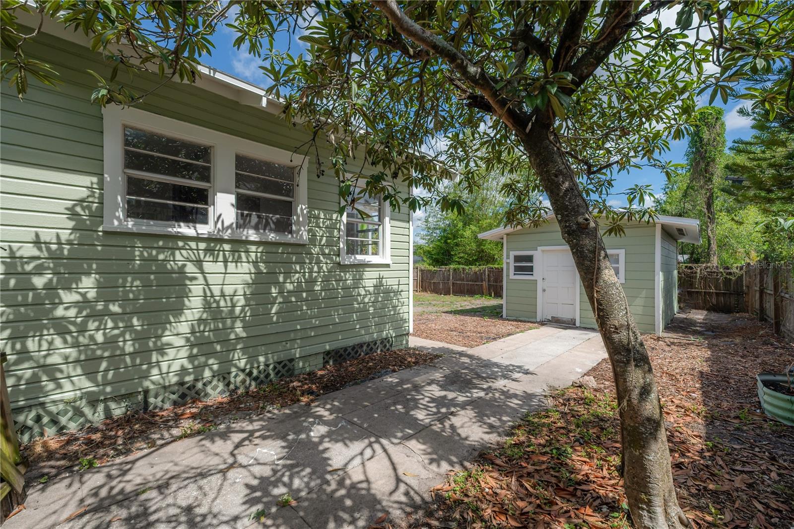 103 W NORTH BAY ST, TAMPA, FL, 33603